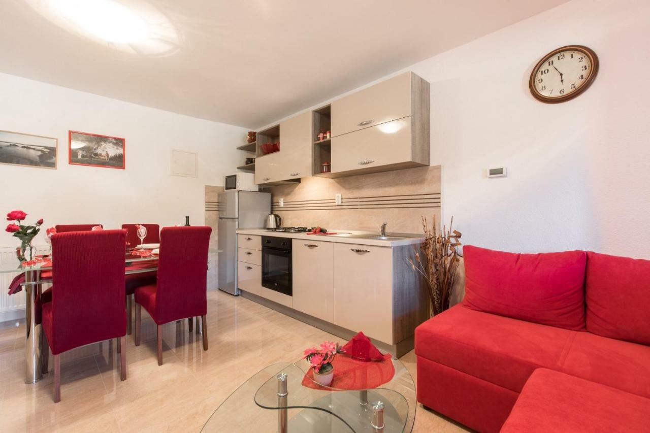 Apartment Doris, Nenadici Nenadici  Kültér fotó